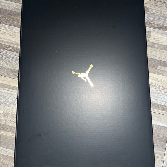 Air Jordan “Gratitude” size 12 men - Picture 3 of 7